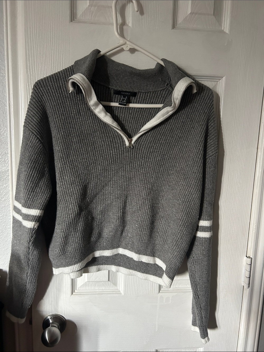 Forever 21 Gray V-Neck Half-Zip Sweater with White Trim